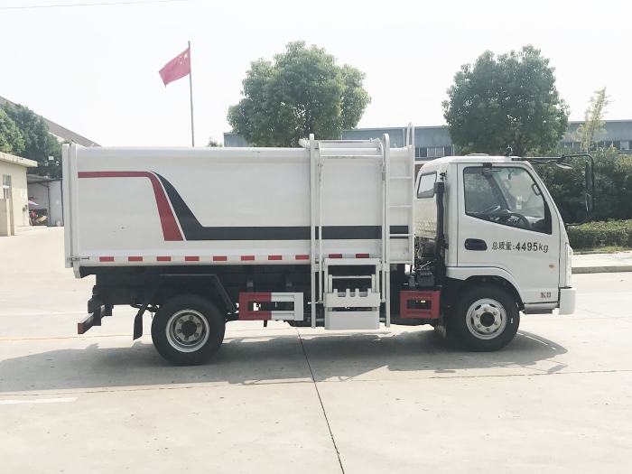 國六藍牌凱馬側掛桶式垃圾車